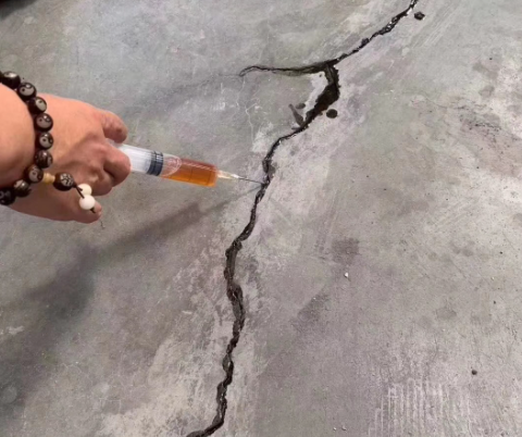 加查混凝土裂缝修补技术详解​